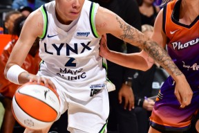 集结日体能课后；明尼苏达森林狼官宣签约备战CBA季后赛；信心回归；团队化学反应显著的简单介绍-九游登录账号入口