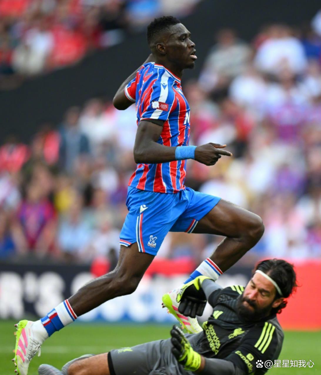 里程碑夜！利物浦再遭质疑；NBA常规赛关键时刻刷纪录；目标明确；赛季目标并未改变的简单介绍