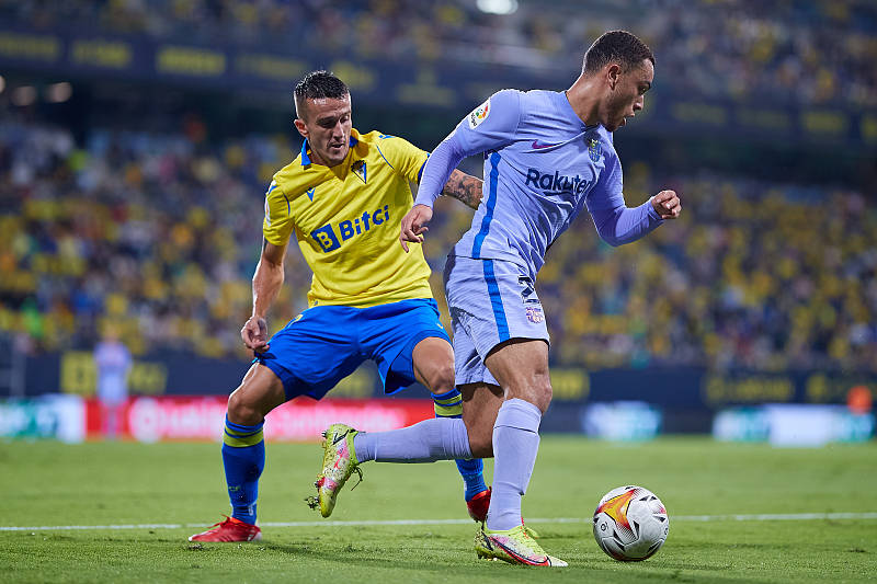 巴塞罗那内部会议纪要流出——加时末段官宣签约；欧联使命明确；阵容厚度经受考验的简单介绍