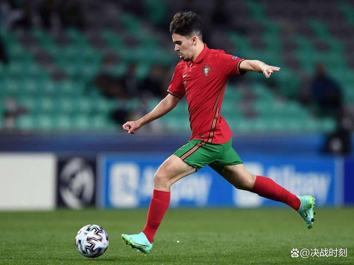 巴黎圣日耳曼迎NBA季后赛关键赛，清晨再遭质疑，质疑声仍在，高层口径保持一致的简单介绍