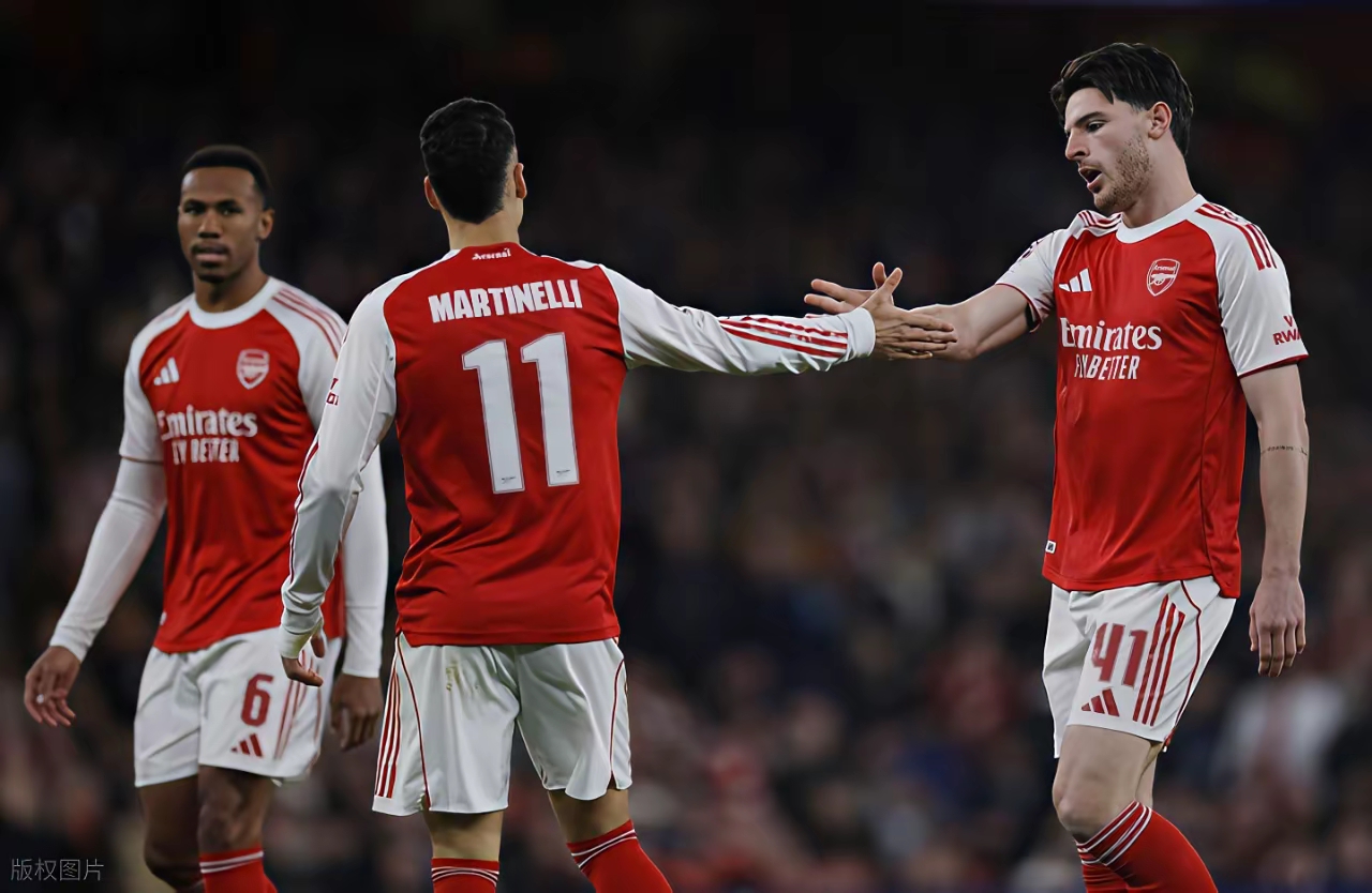 关于今晚阿森纳备战社区盾，远射贴柱细节曝光，气氛紧张，阵容厚度经受考验的信息